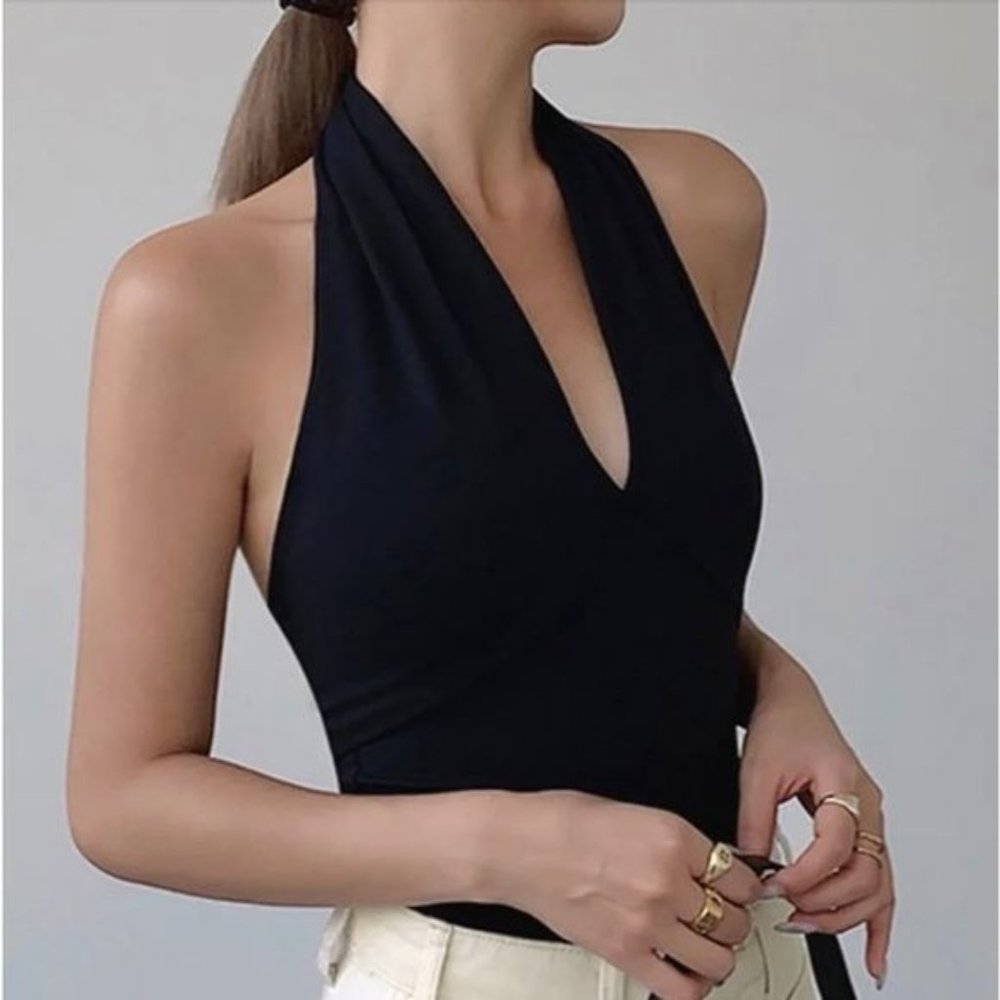 Commense Deep V-neck Open back black Halter Top Size Small New with tag